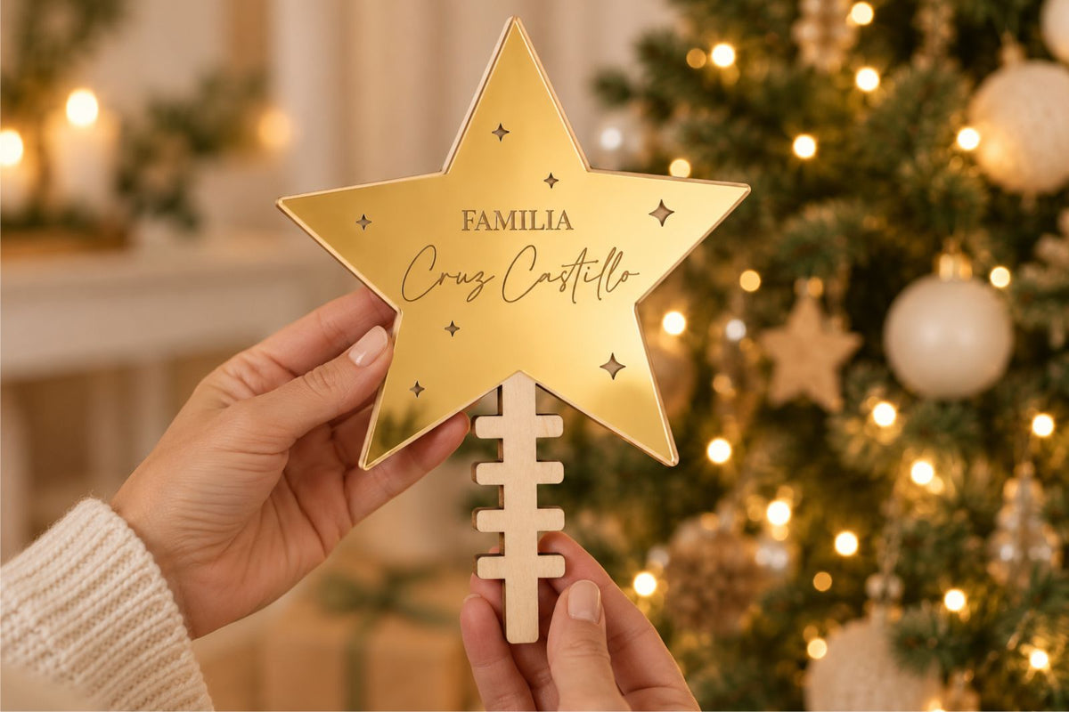 Estrella de Navidad personalizada para el árbol con nombre familiar