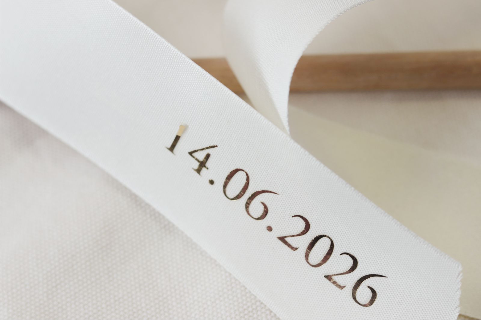 Percha con Lazo Personalizado